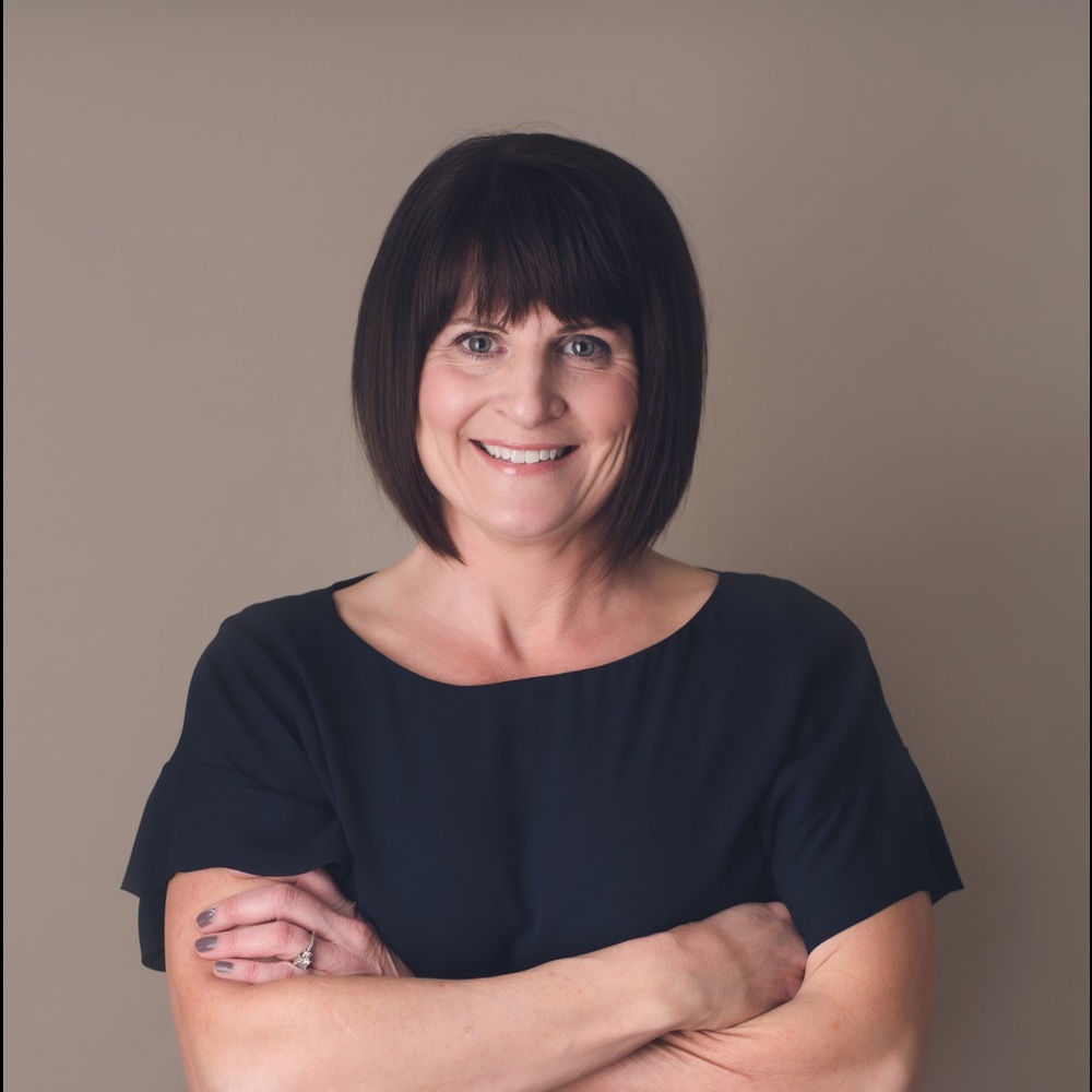 Meet your Posher, Claudia - Picture 1 of 1